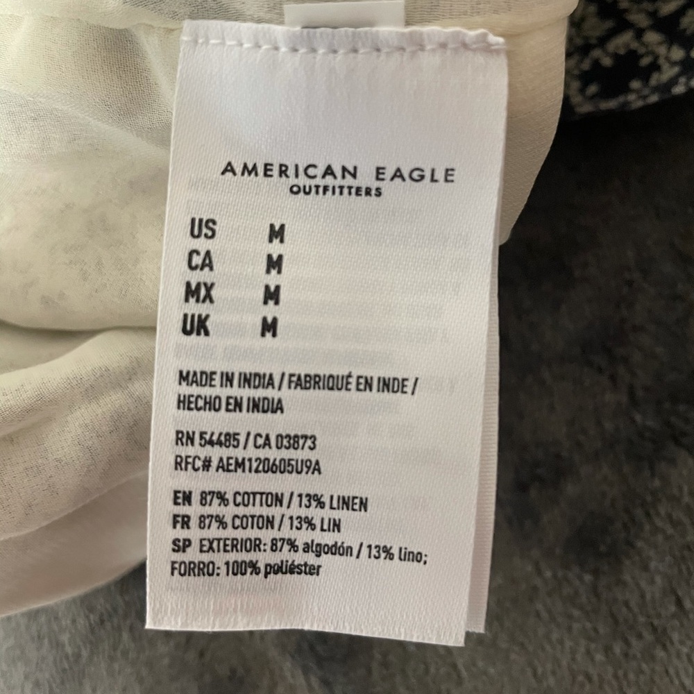 American Eagle shorts - Picture 2 of 4
